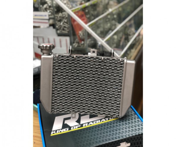 Két nước Radiator Winner
